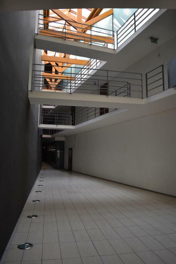Architect-Designed Loft In A Historic Hilltop Neighborhood Lisboa المظهر الخارجي الصورة