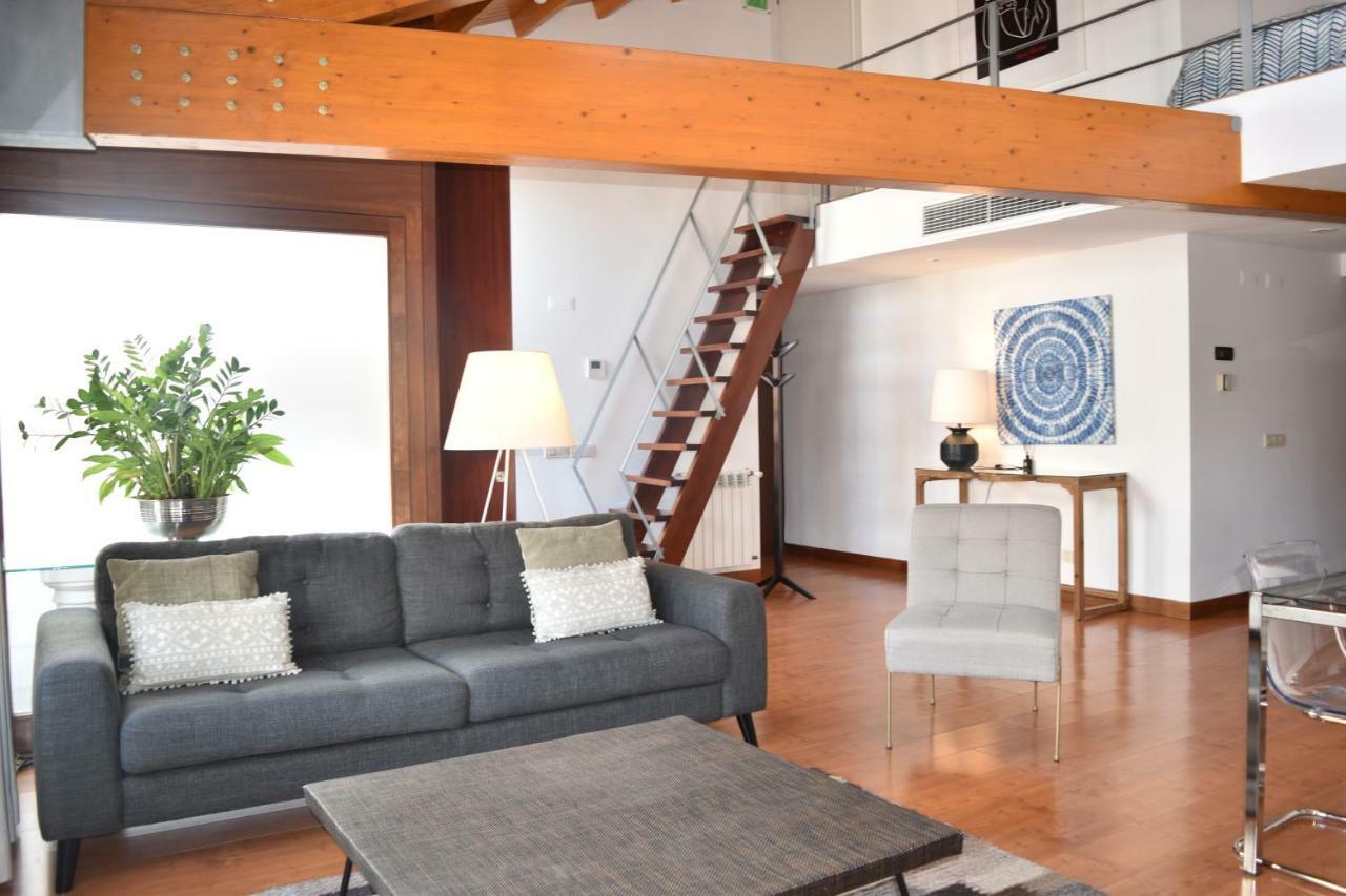 Architect-Designed Loft In A Historic Hilltop Neighborhood Lisboa المظهر الخارجي الصورة