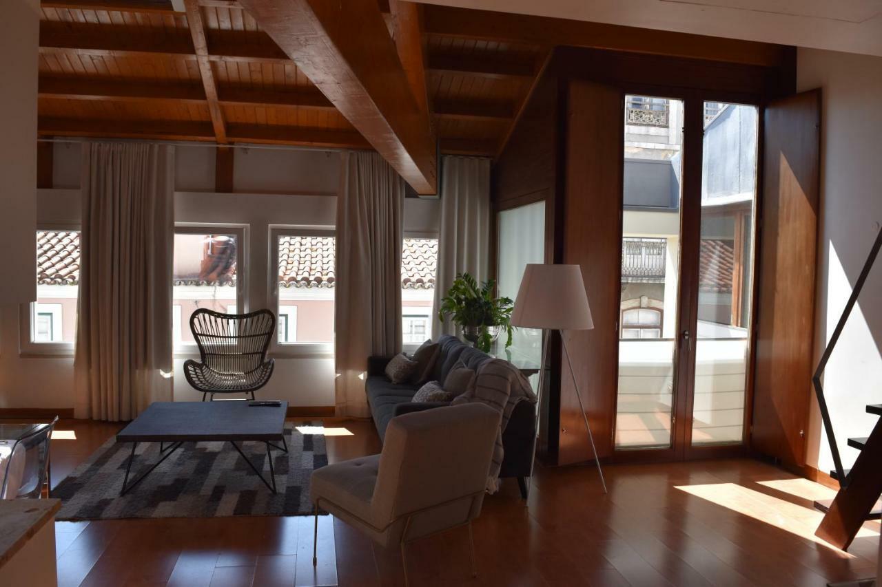 Architect-Designed Loft In A Historic Hilltop Neighborhood Lisboa المظهر الخارجي الصورة
