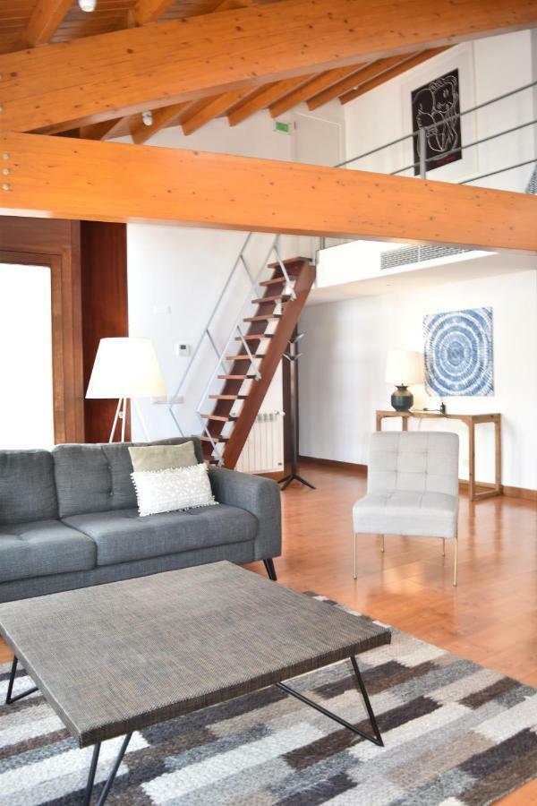 Architect-Designed Loft In A Historic Hilltop Neighborhood Lisboa المظهر الخارجي الصورة